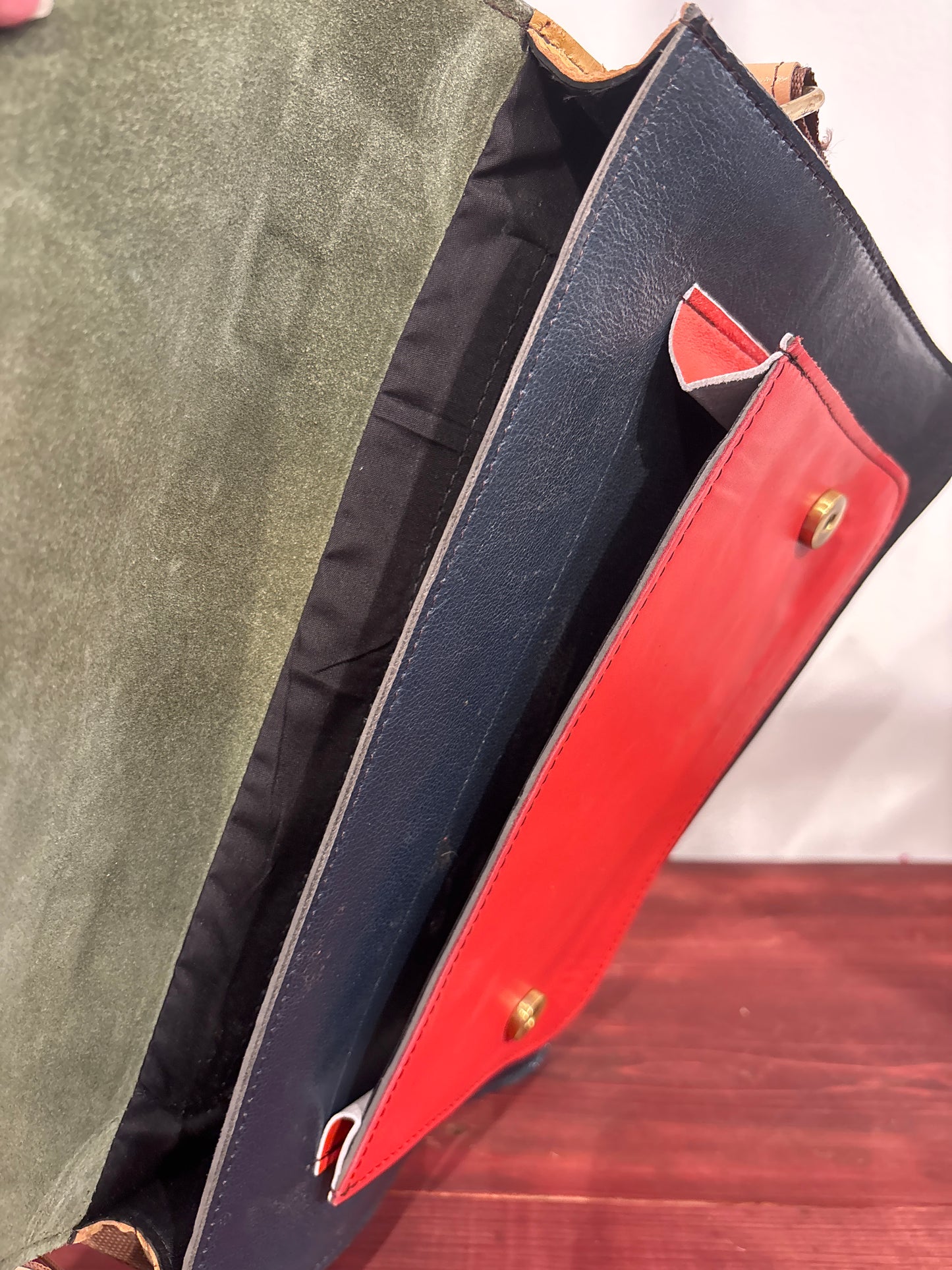 Tas van recycled leer
