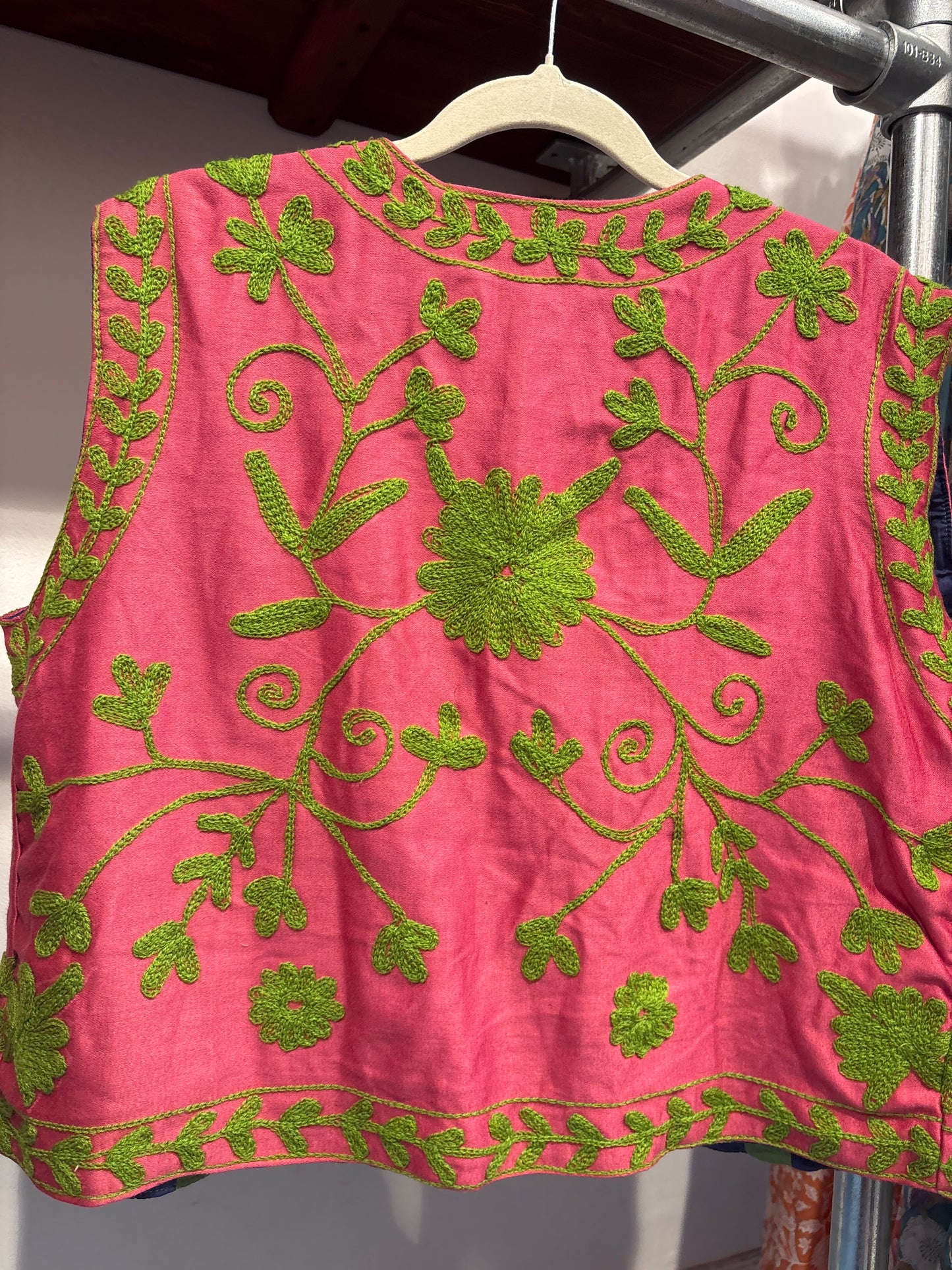 Gilet fluweel suzani