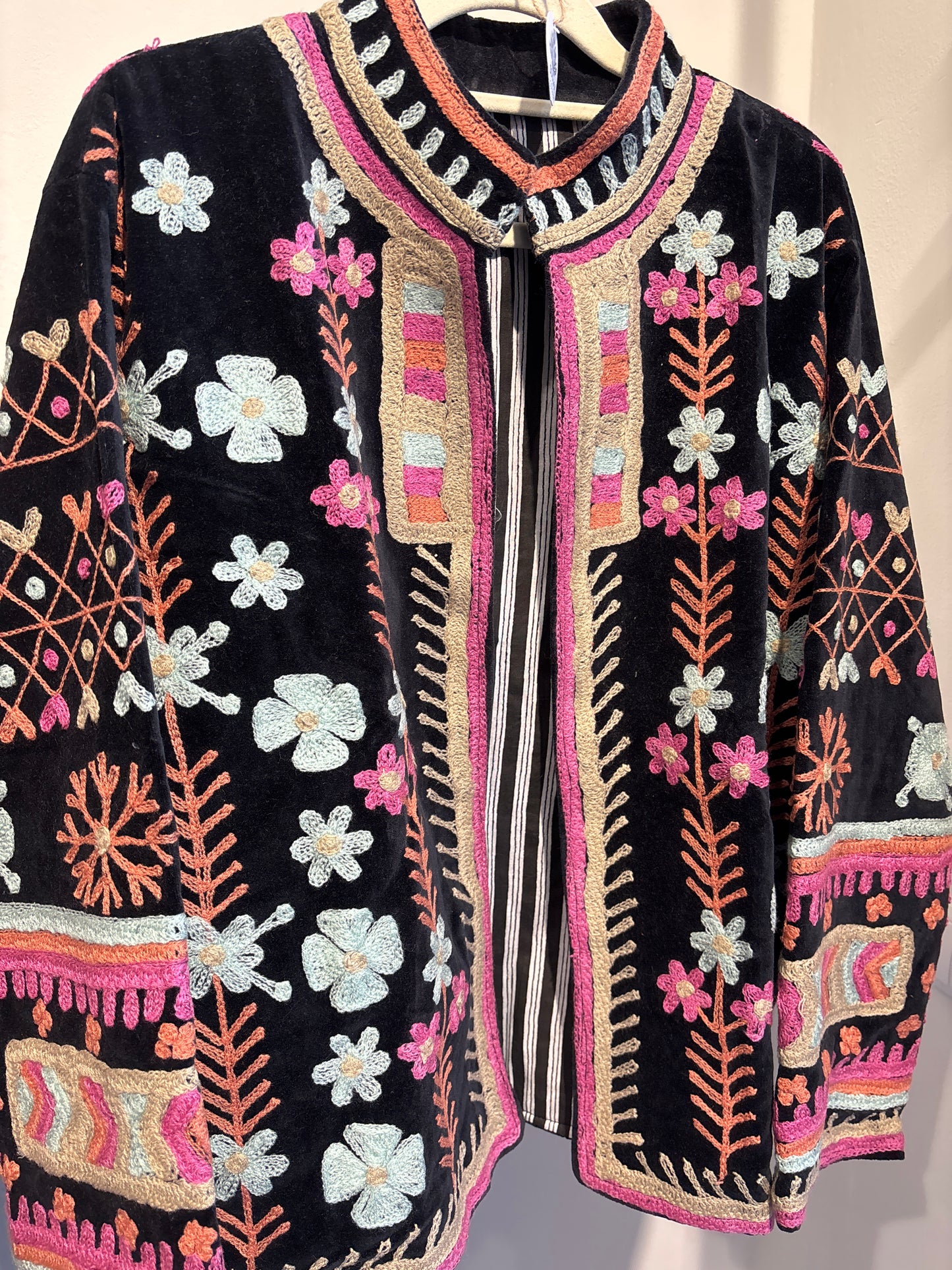 Fluwelen suzani jas kort