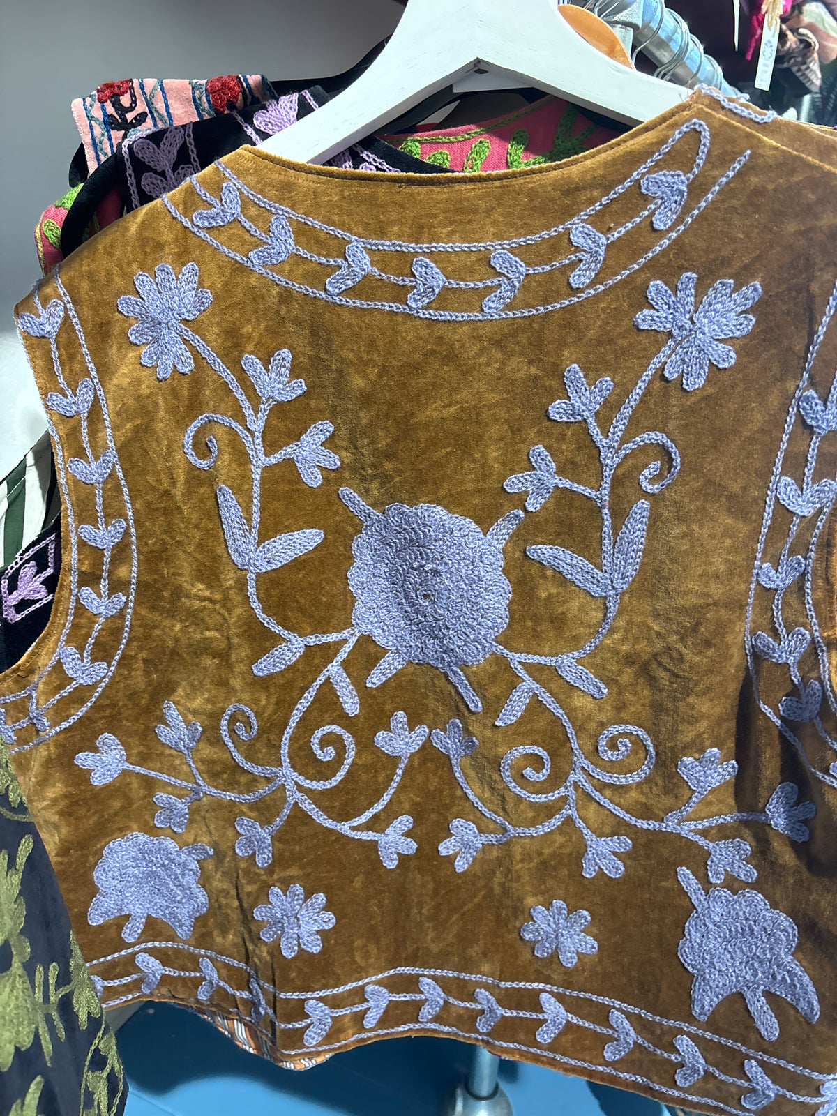 Gilet fluweel suzani-ruim