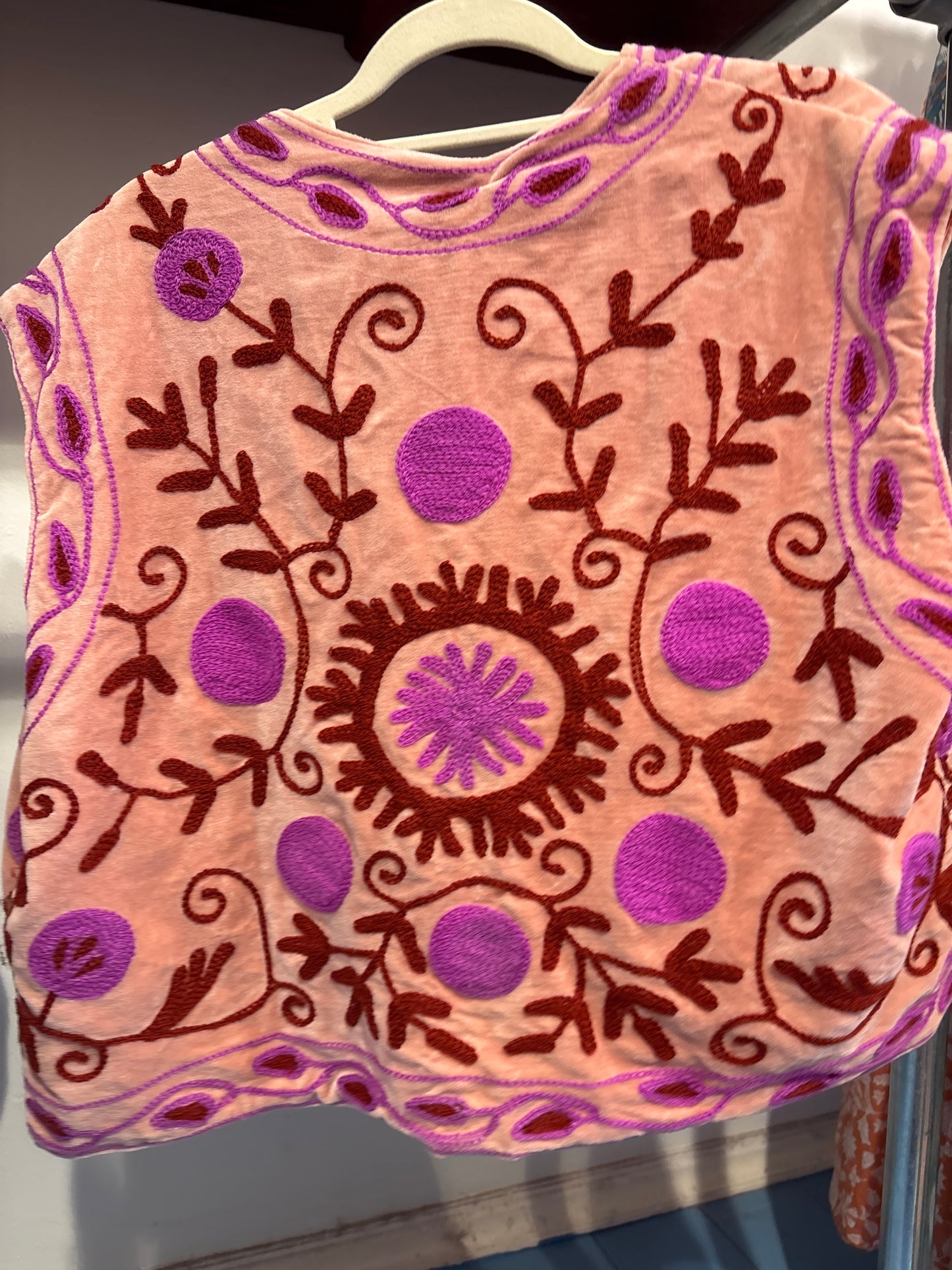 Gilet fluweel suzani