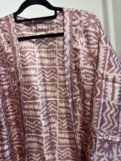 Recycled silk kimono lang