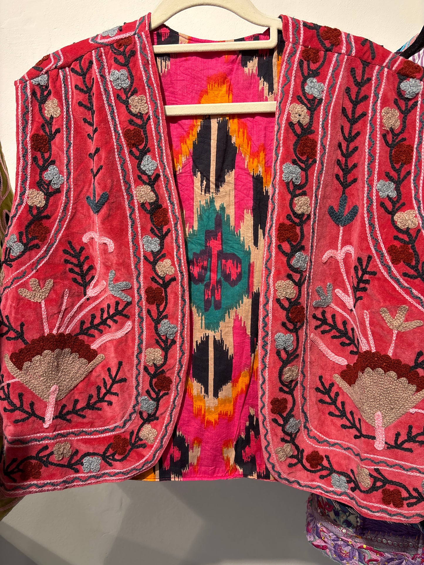 Gilet fluweel suzani-klein