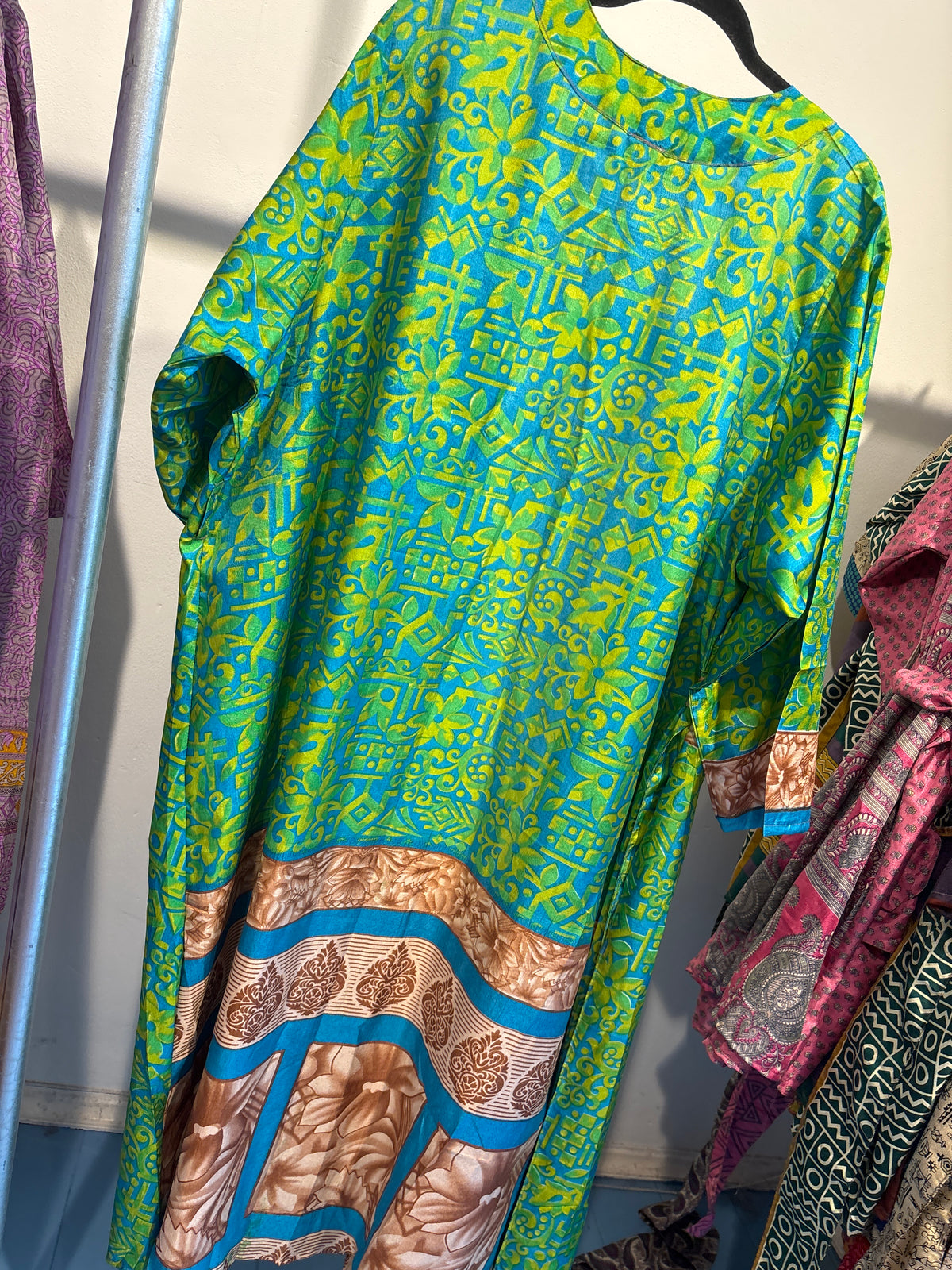 Recycled silk kimono lang