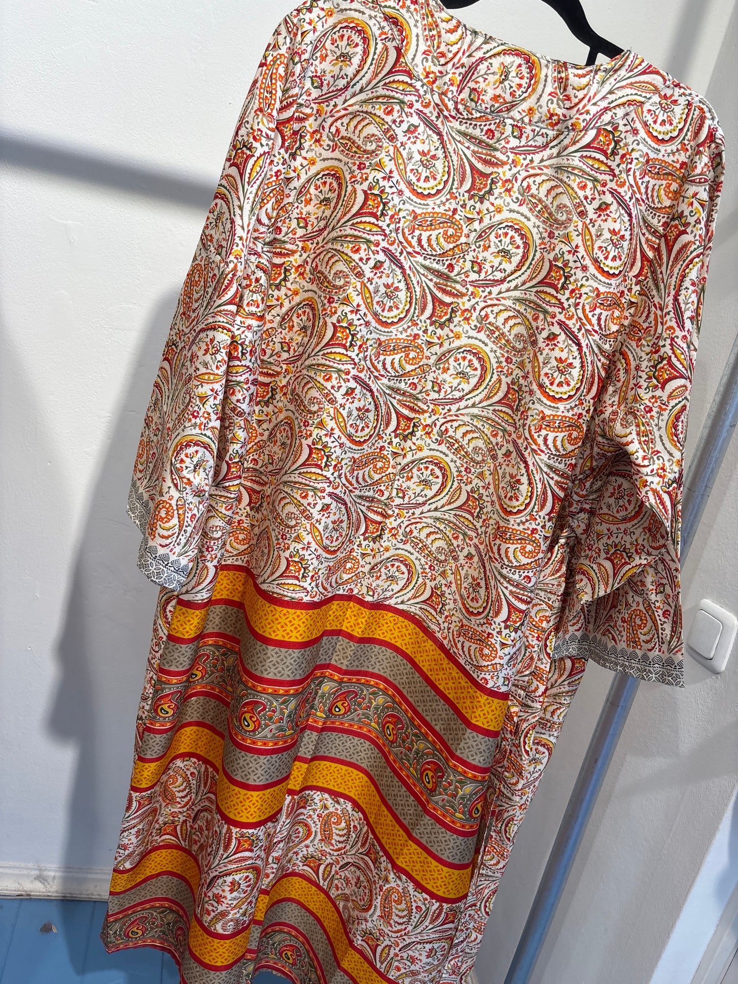 Recycled silk kimono lang