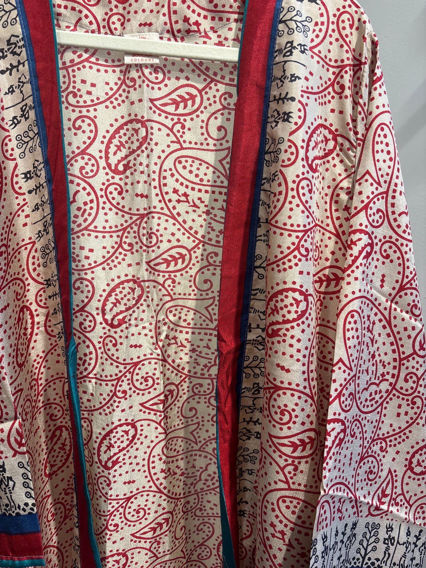 Recycled silk kimono lang