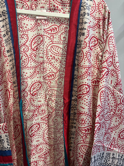 Recycled silk kimono lang