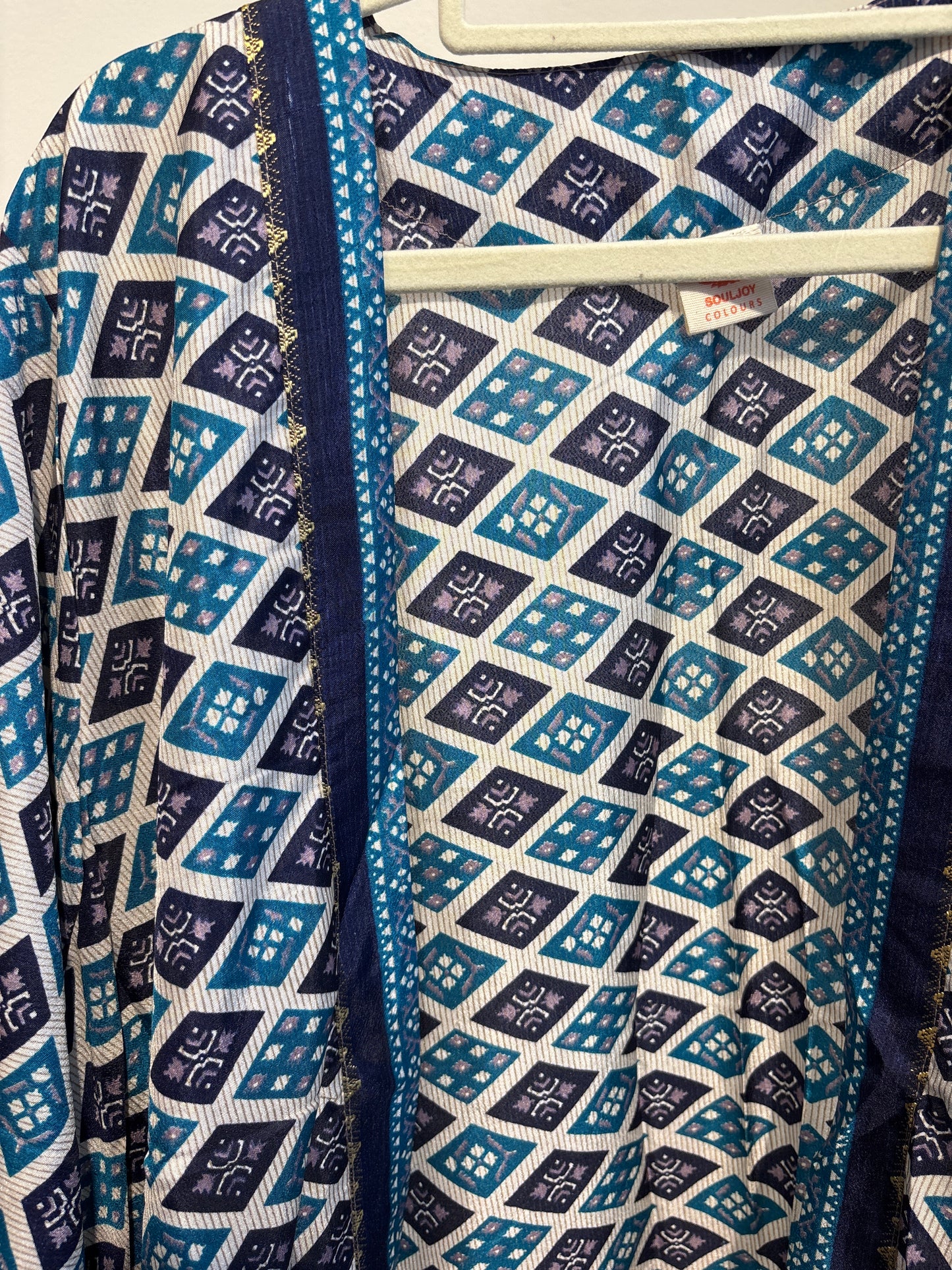 Recycled silk kimono lang