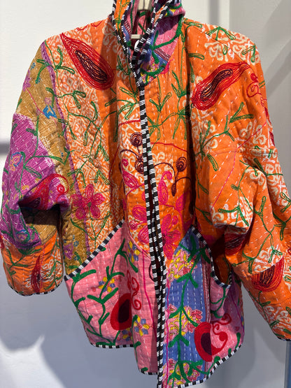 Kantha suzani jas kort, 2 kanten