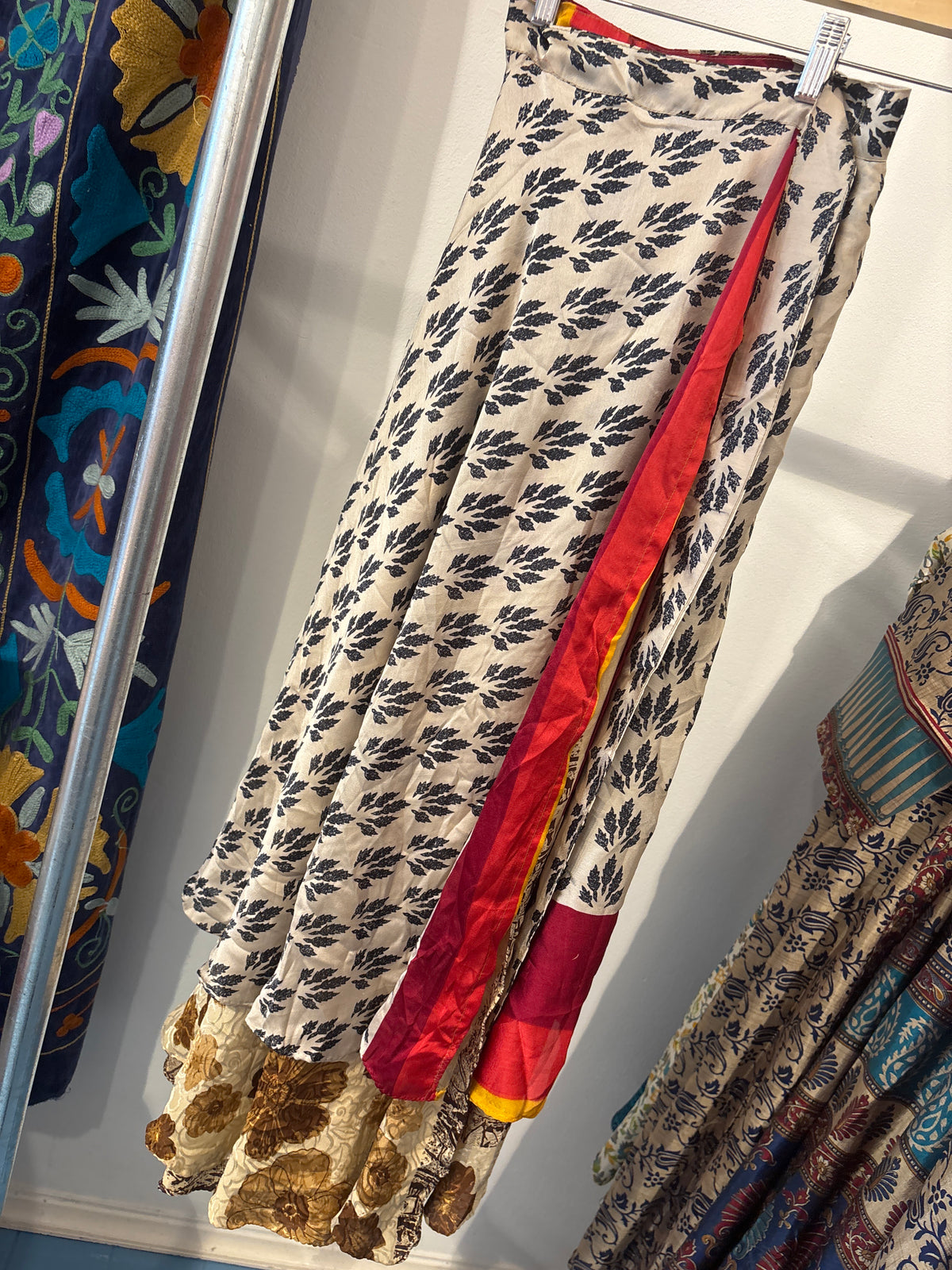 Rok wikkel recycled sari