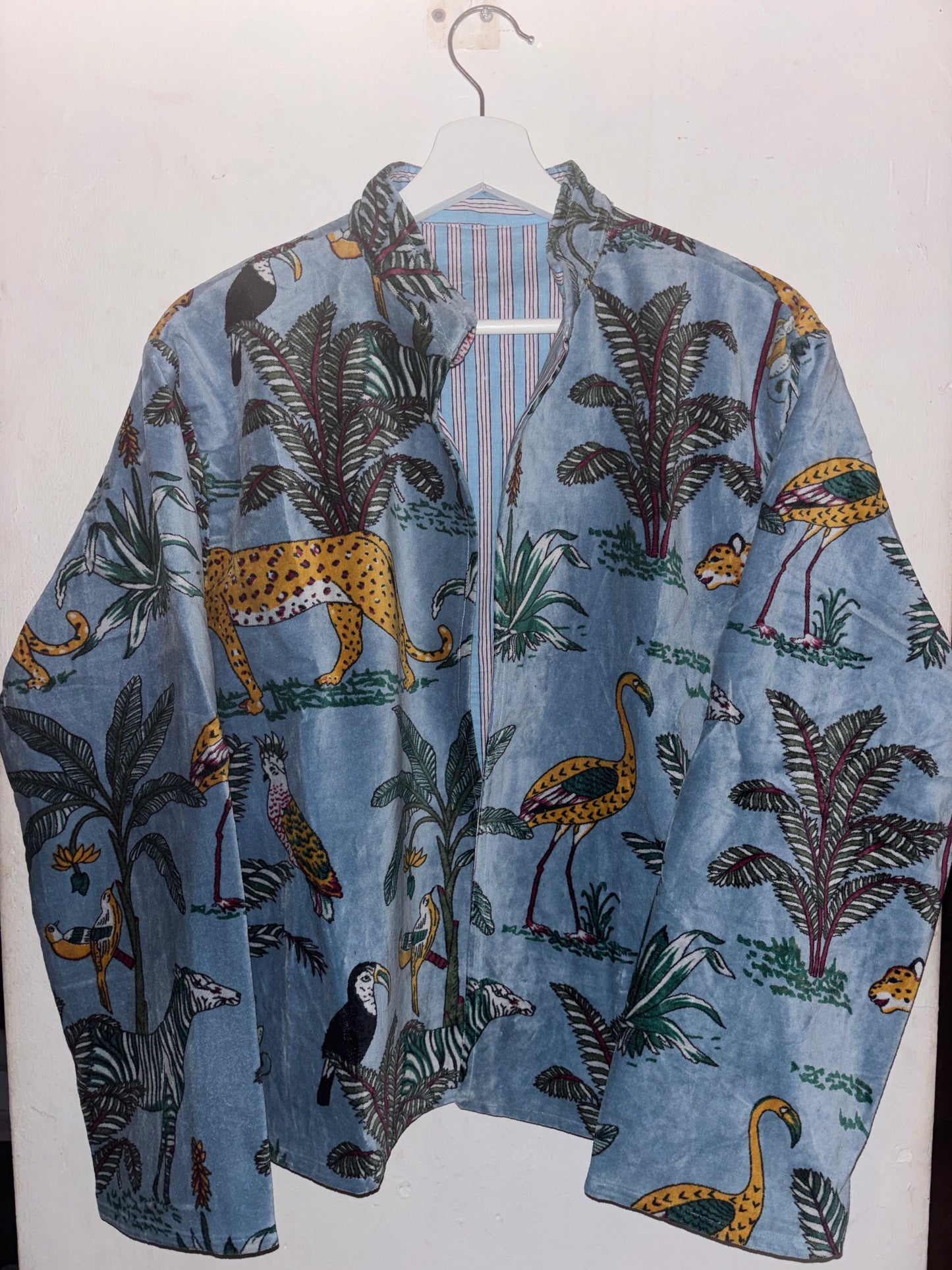 Fluweel jasje- dierprint1