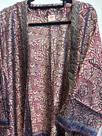 Recycled silk kimono lang