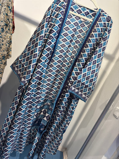 Recycled silk kimono lang