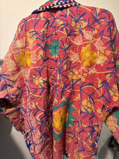 Kantha suzani jas kort, 2 kanten
