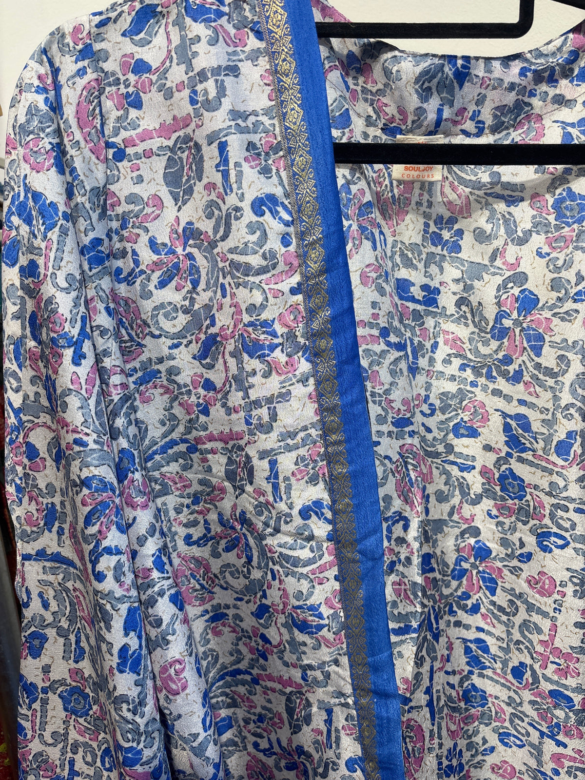 Recycled silk kimono lang