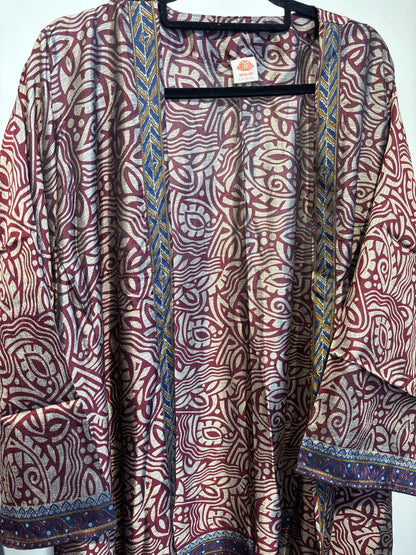 Recycled silk kimono lang