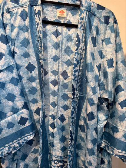 Recycled silk kimono lang