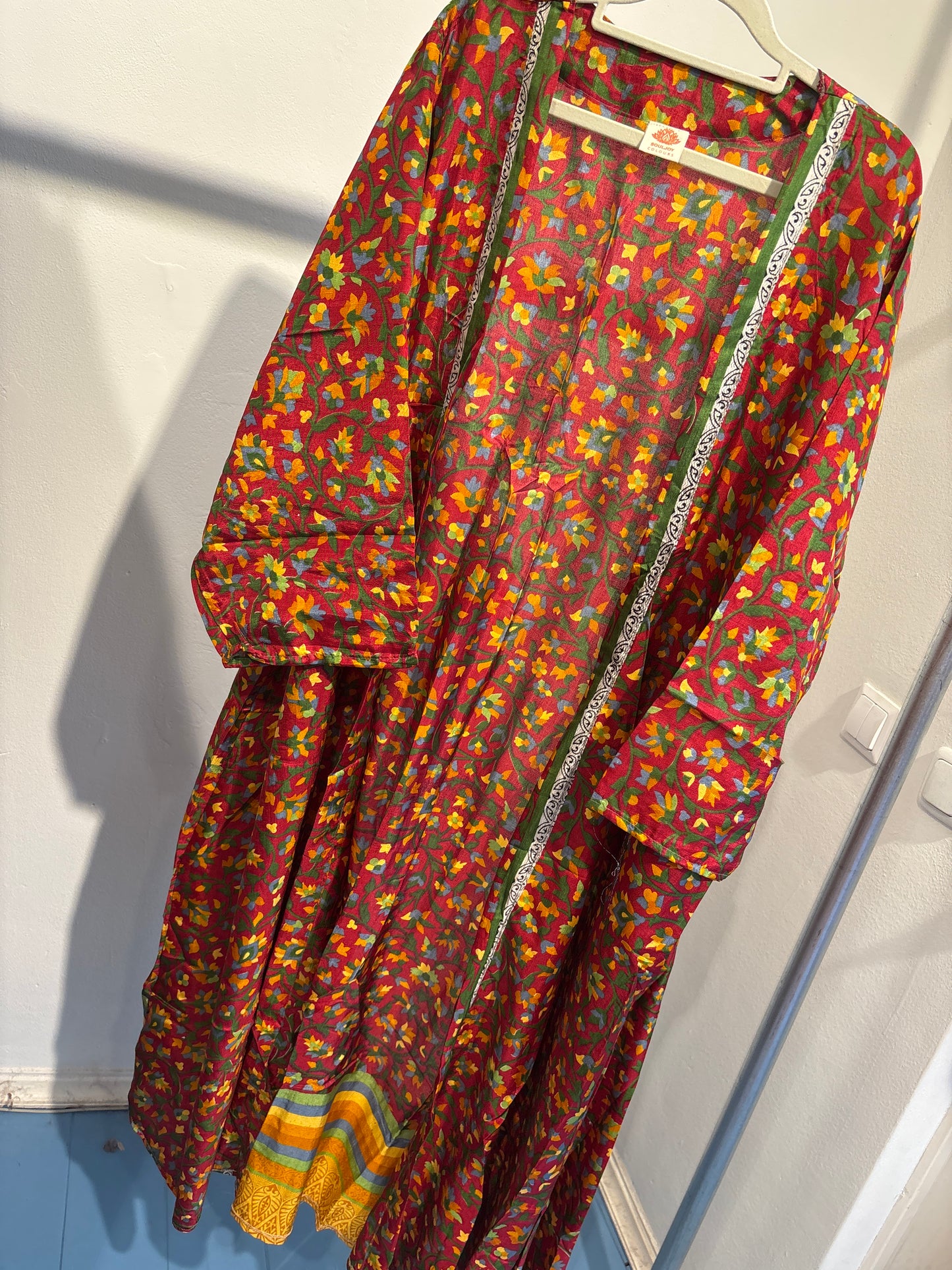 Recycled silk kimono lang
