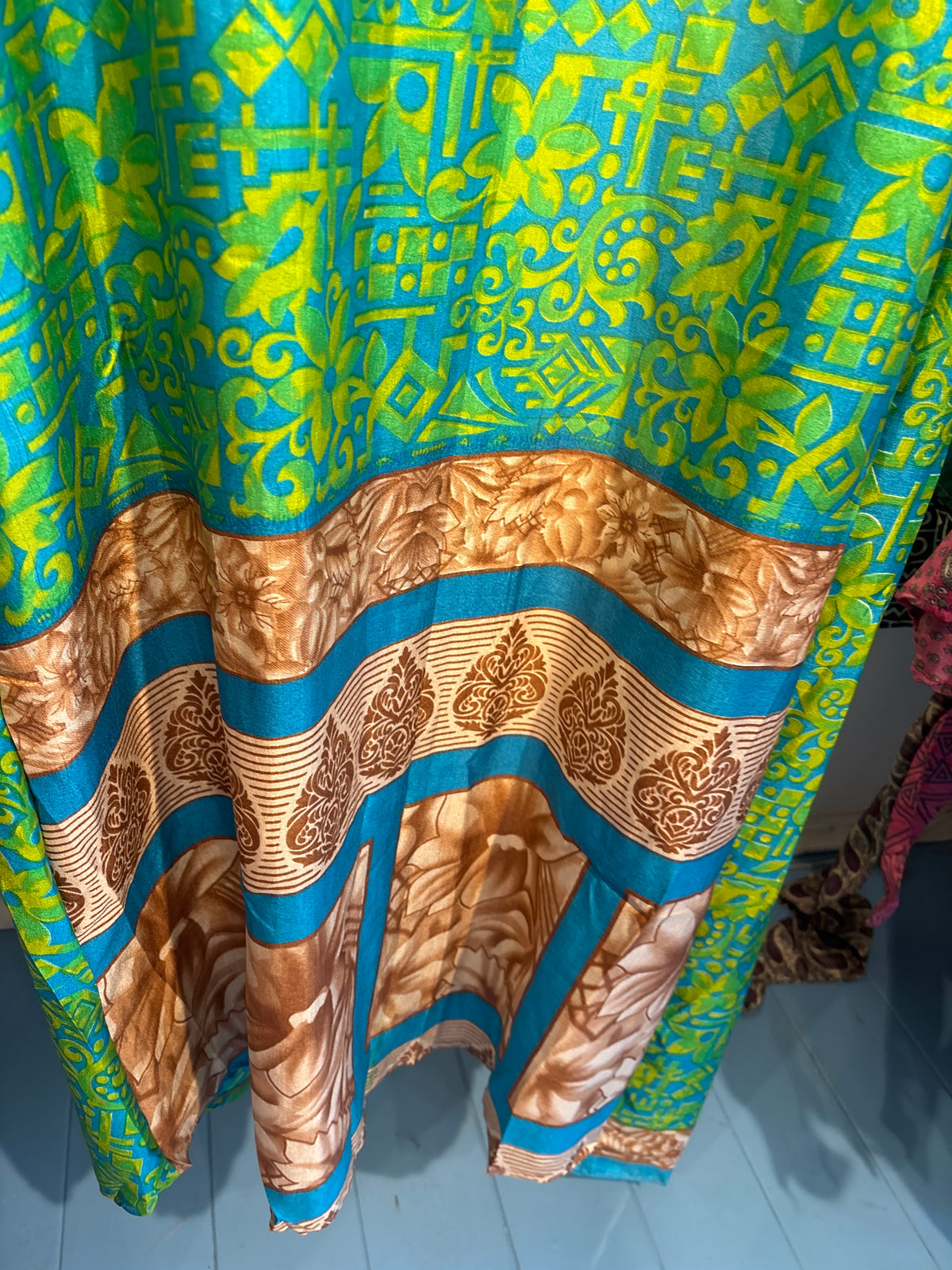 Recycled silk kimono lang