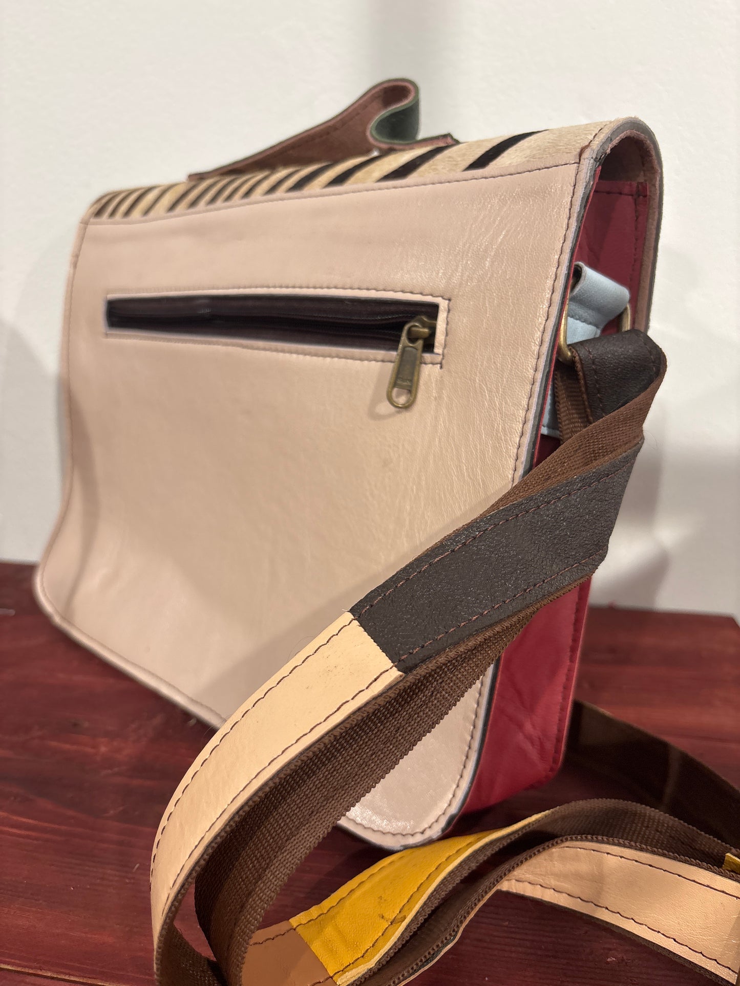 Tas van recycled leer