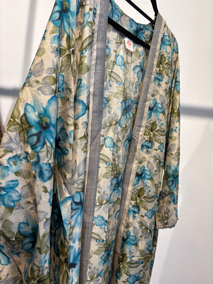 Recycled silk kimono lang