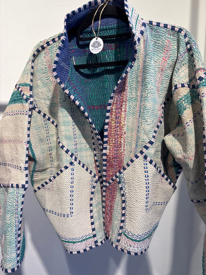 Kantha jas kort- 2 kanten