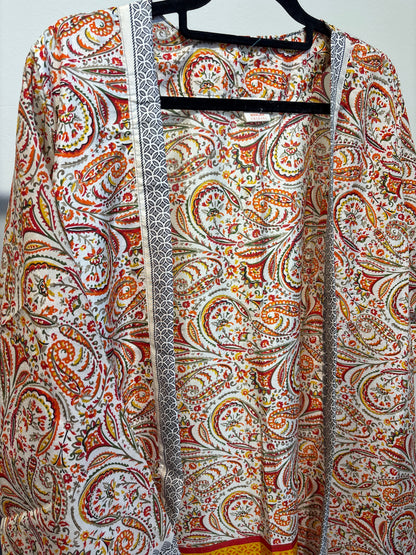 Recycled silk kimono lang