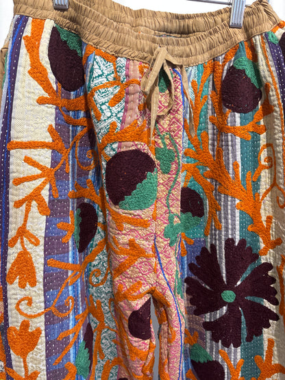 Suzani Broek