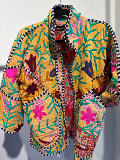 Kantha suzani jas kort, 2 kanten