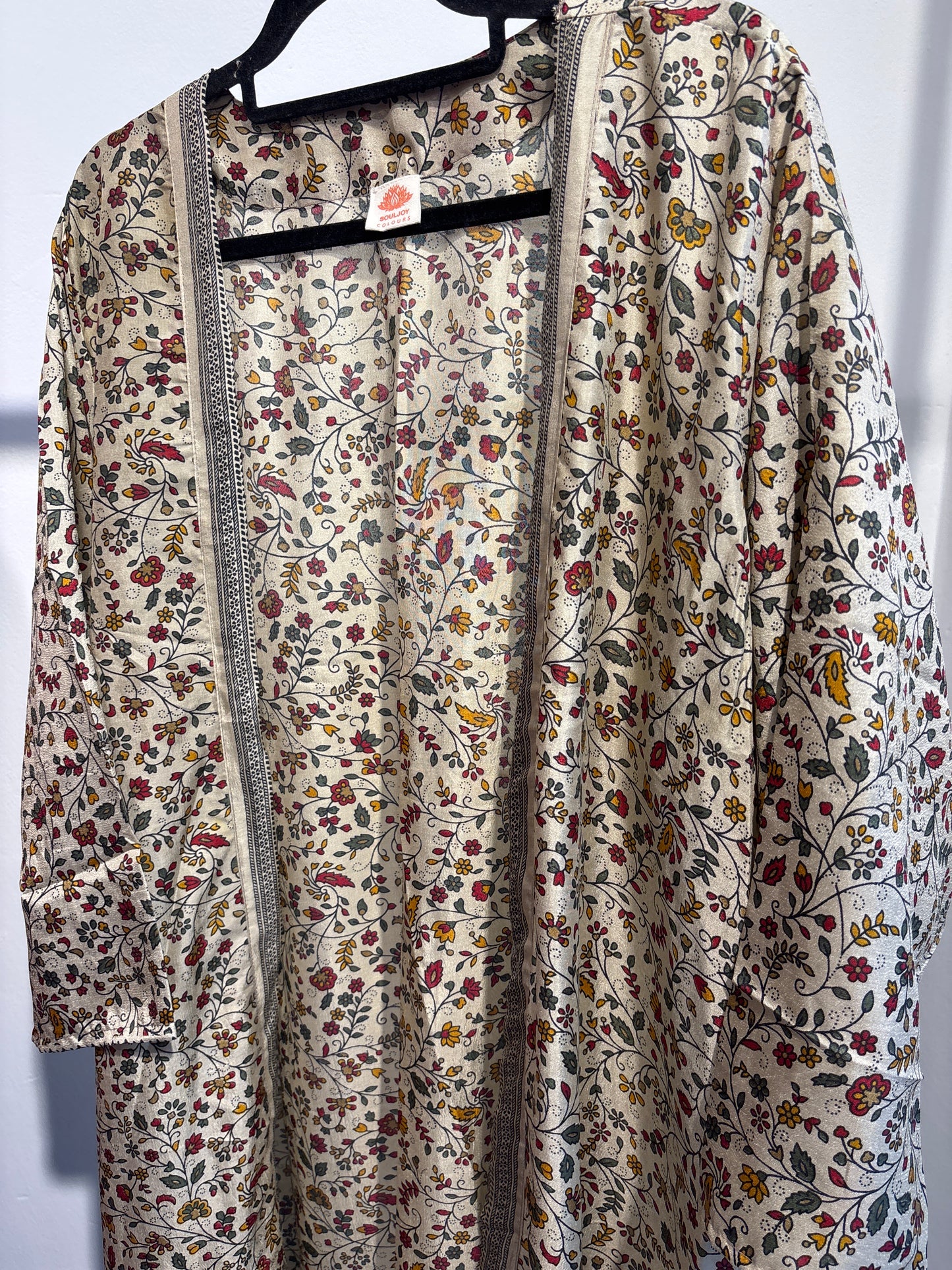 Recycled silk kimono lang