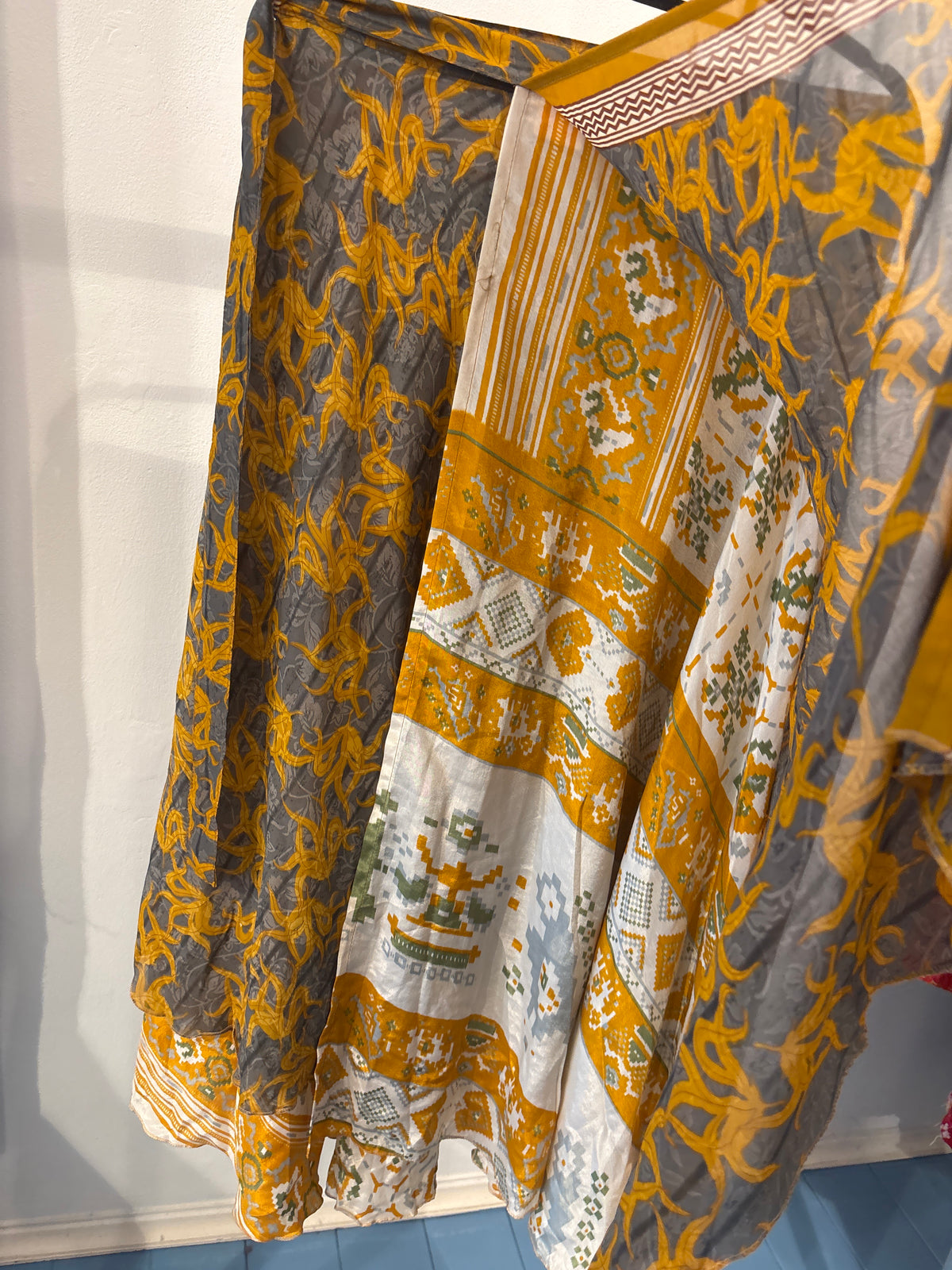 Rok wikkel recycled sari