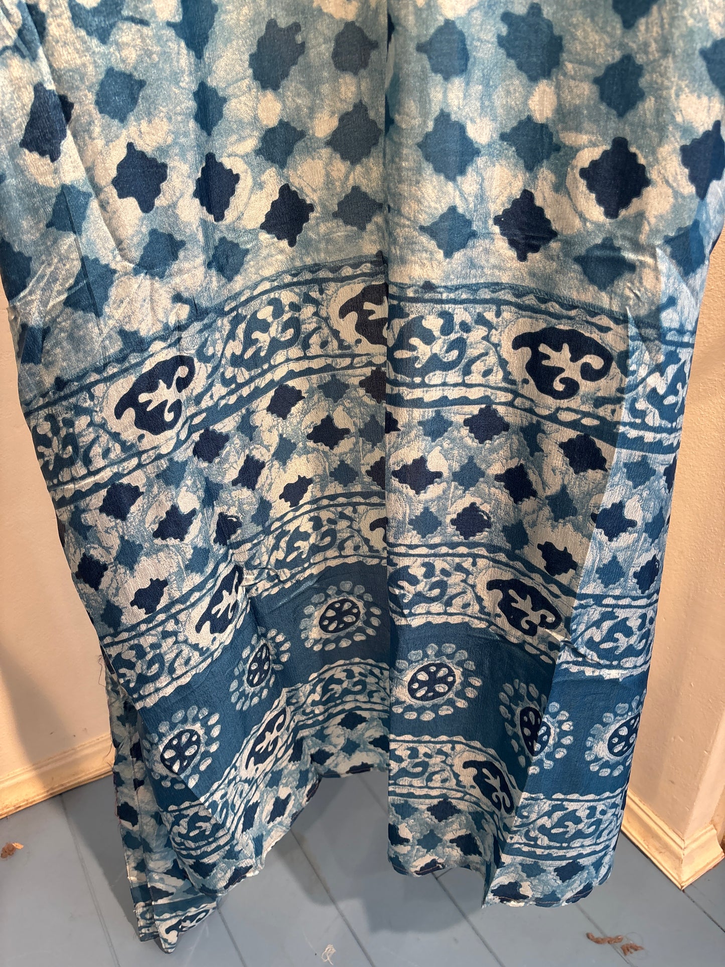 Recycled silk kimono lang