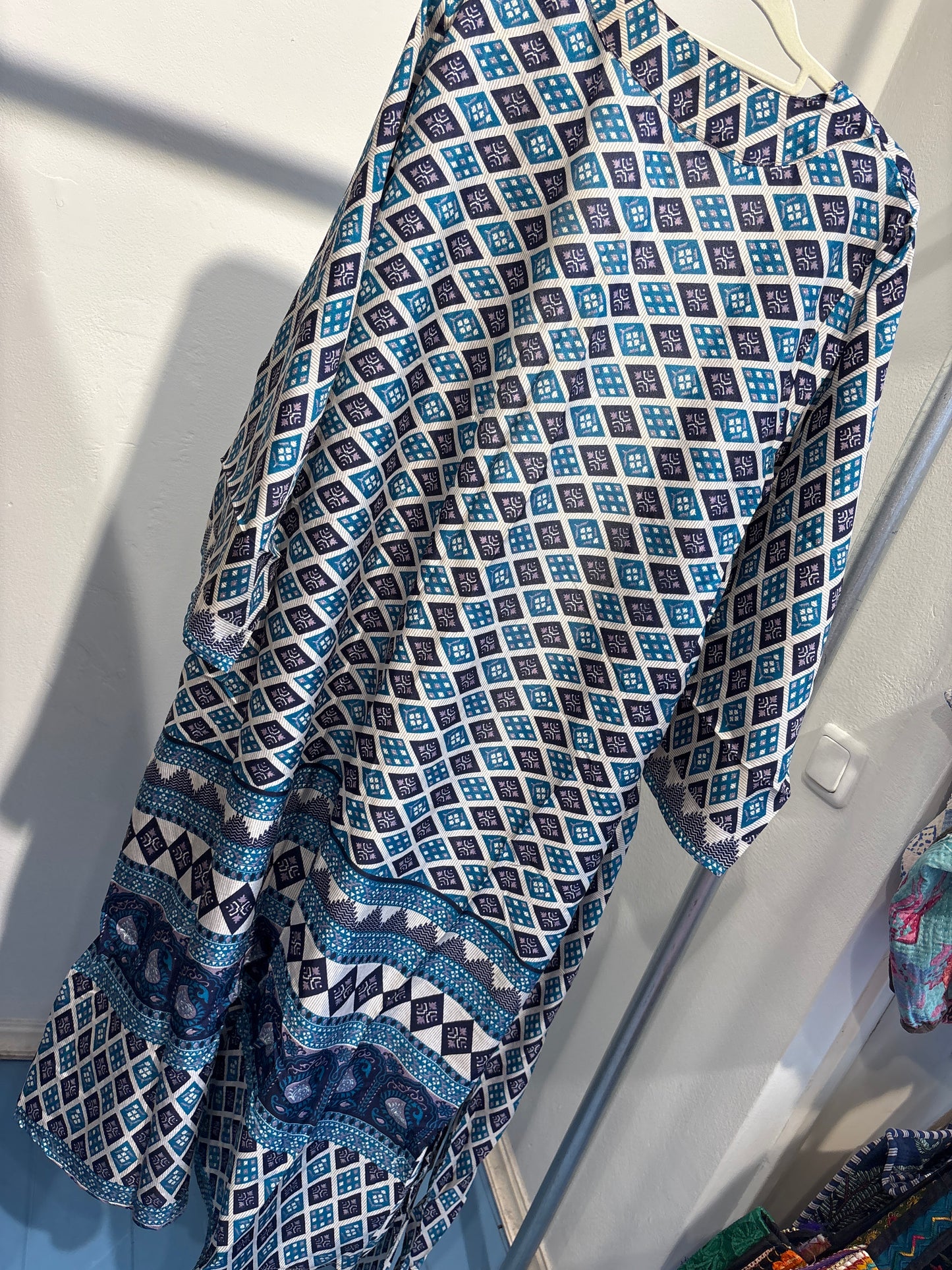 Recycled silk kimono lang