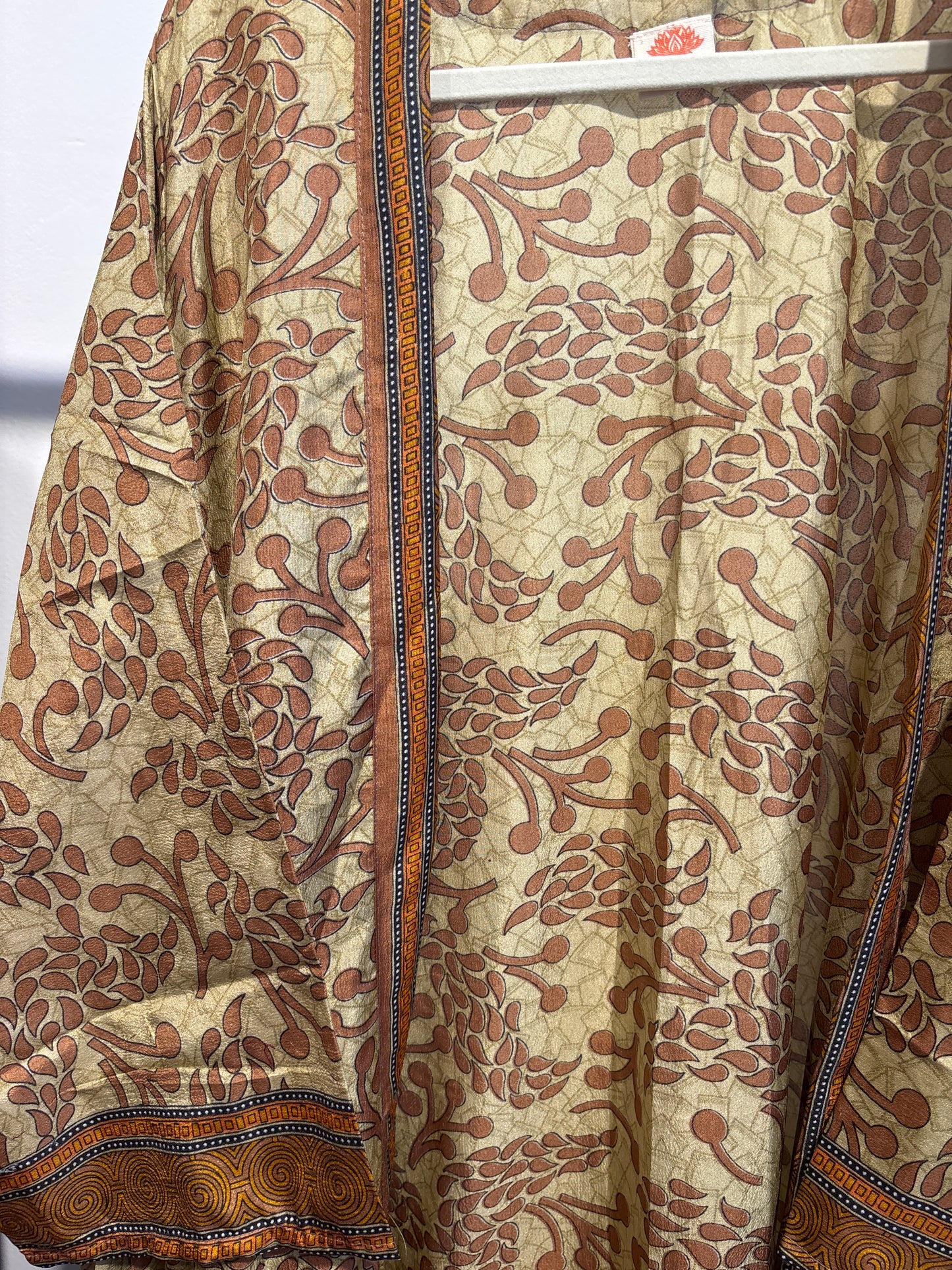 Recycled silk kimono lang
