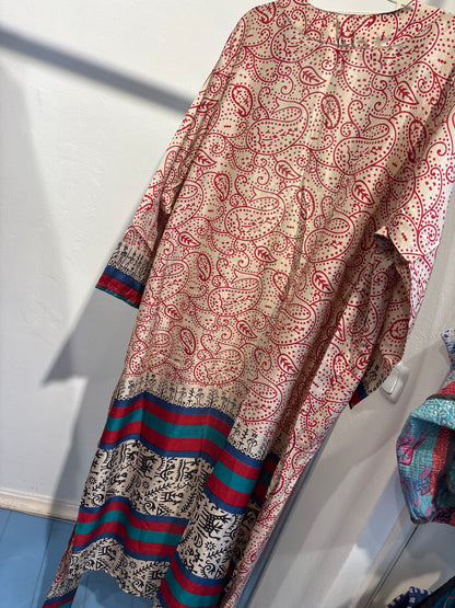 Recycled silk kimono lang