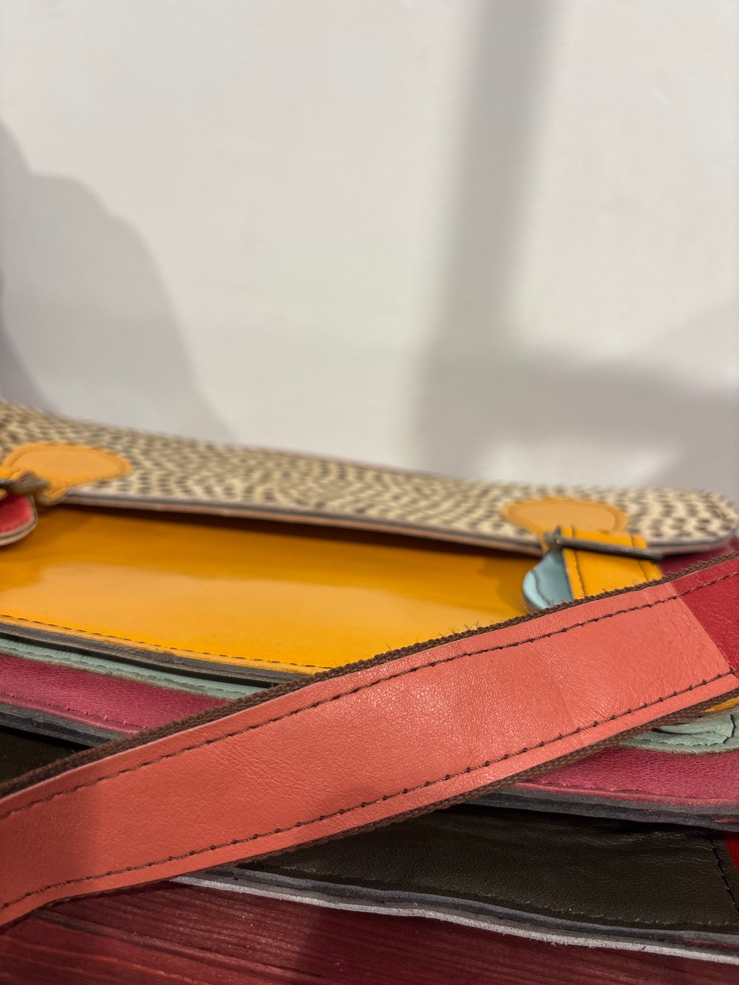 Tas van recycled leer