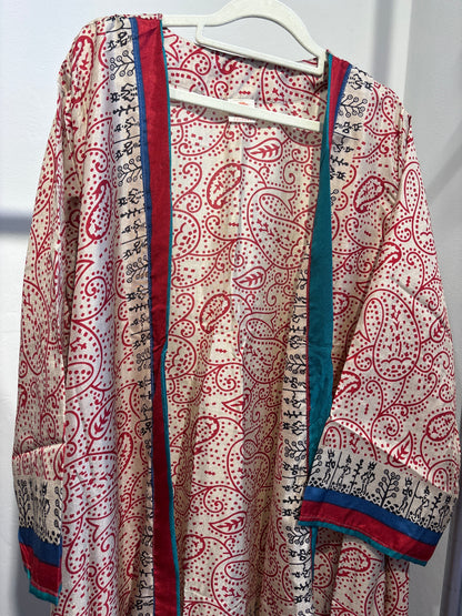 Recycled silk kimono lang