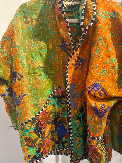 Kantha suzani jas kort, 2 kanten