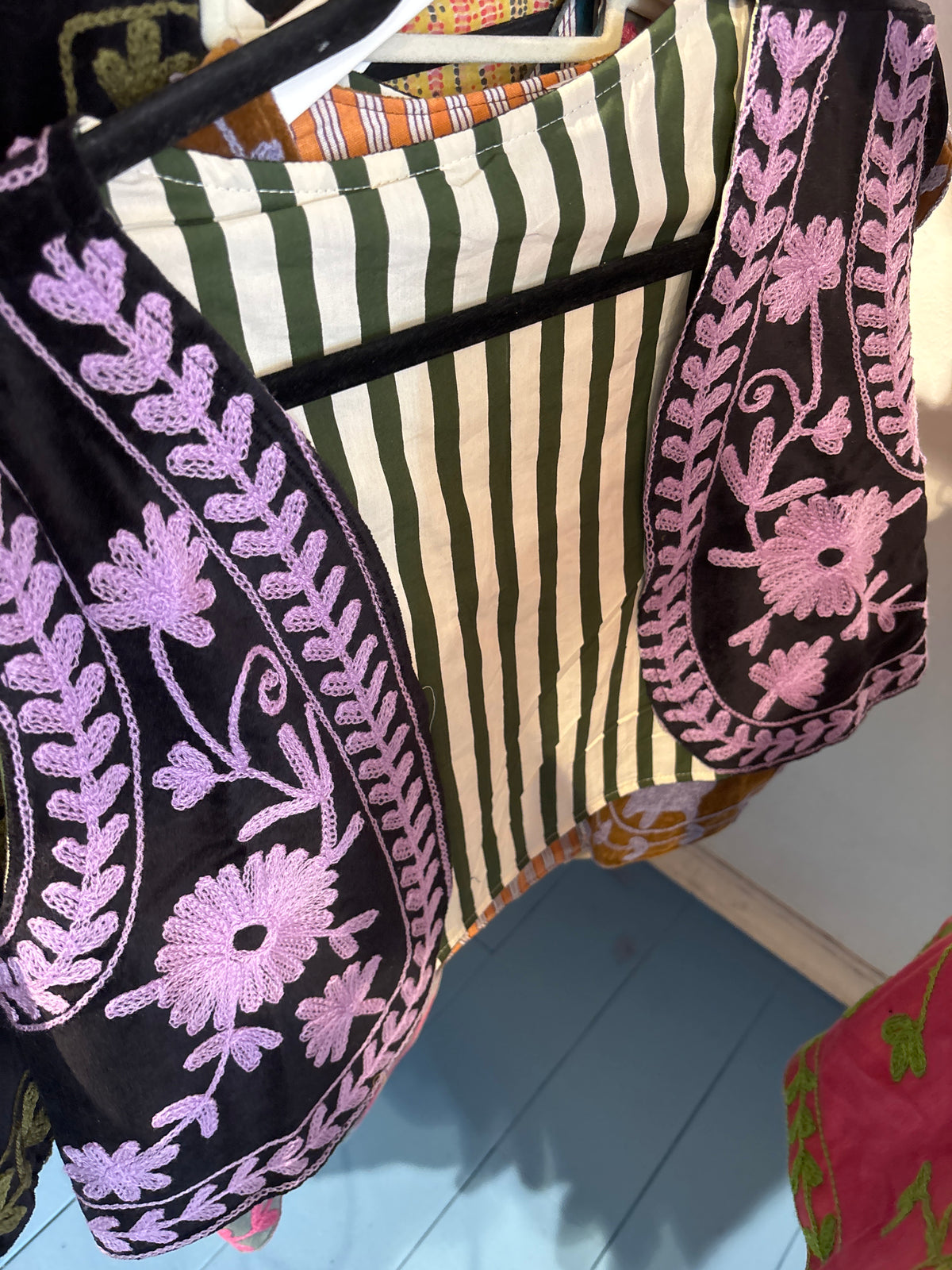 Gilet fluweel suzani-ruim