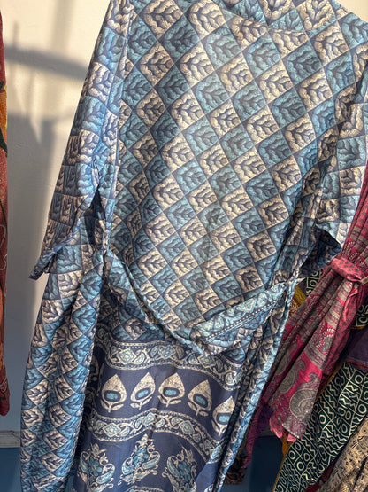 Recycled silk kimono lang