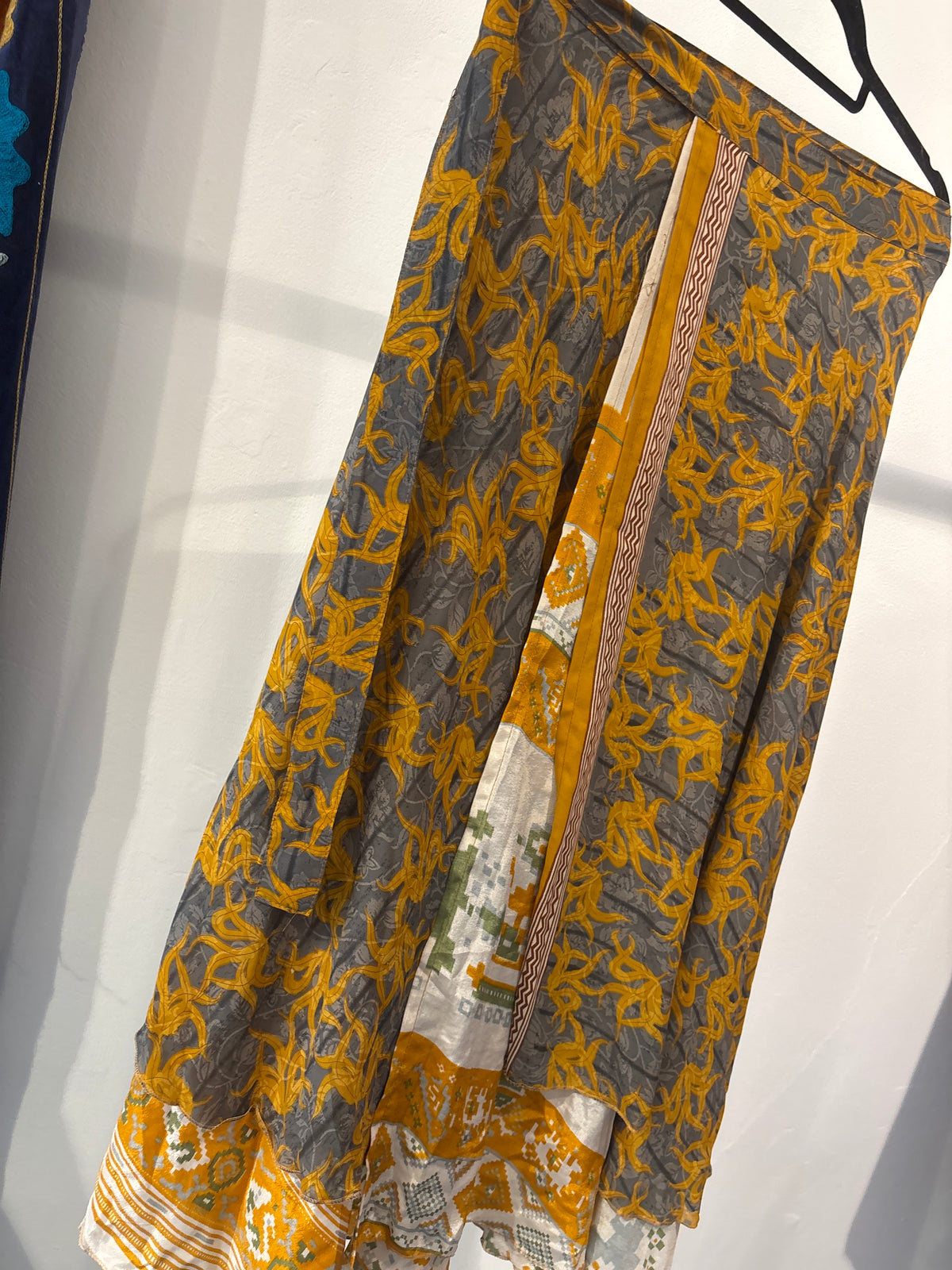 Rok wikkel recycled sari