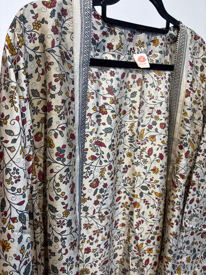 Recycled silk kimono lang