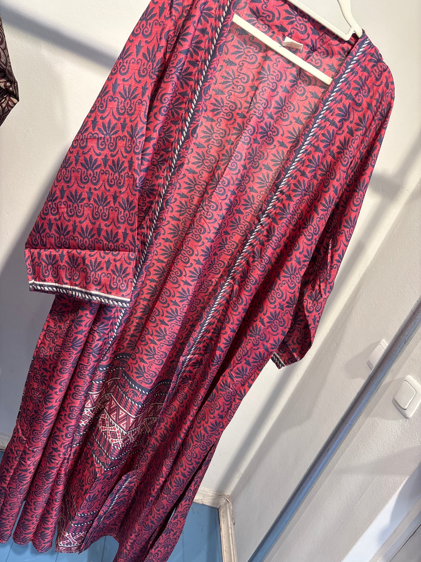 Recycled silk kimono lang