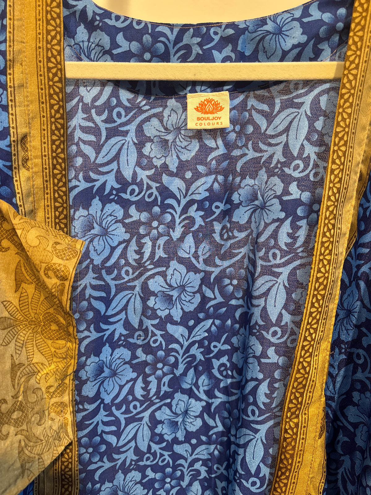 Recycled silk kimono lang