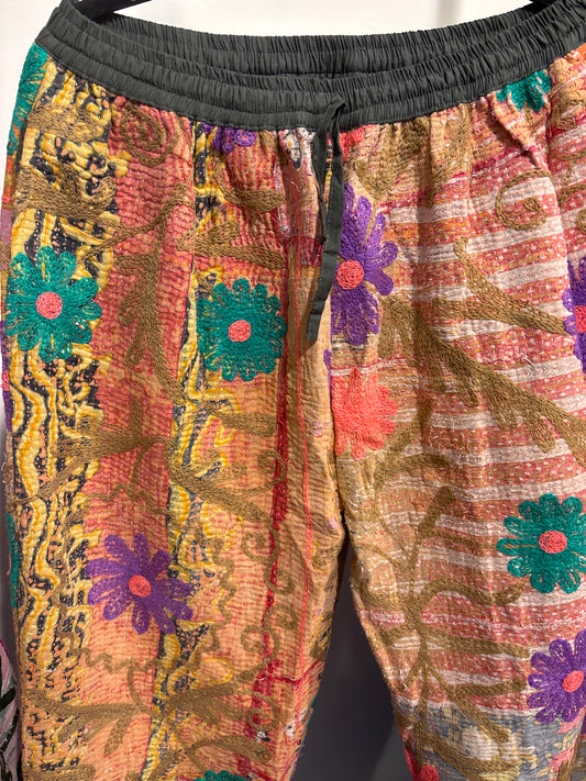 Suzani Broek